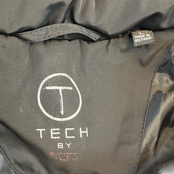 T Tech by Tumi Mens Black Full Zip Hooded Packable Jacket Windbreaker sz L - Picture 16 of 16